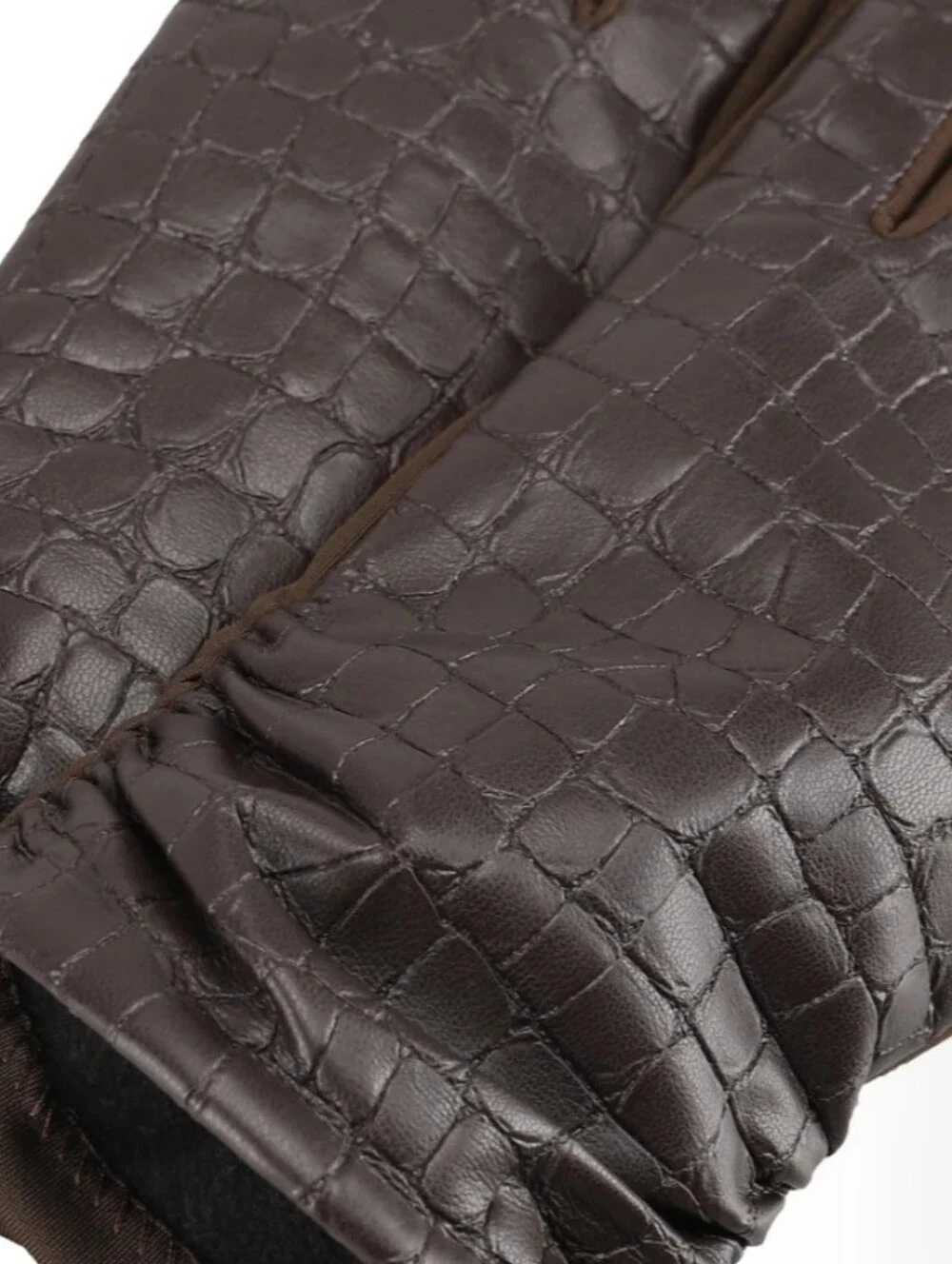NEW Isotoner Women's Faux Croc Leather Gloves, Size S/M - Picture 2 of 10